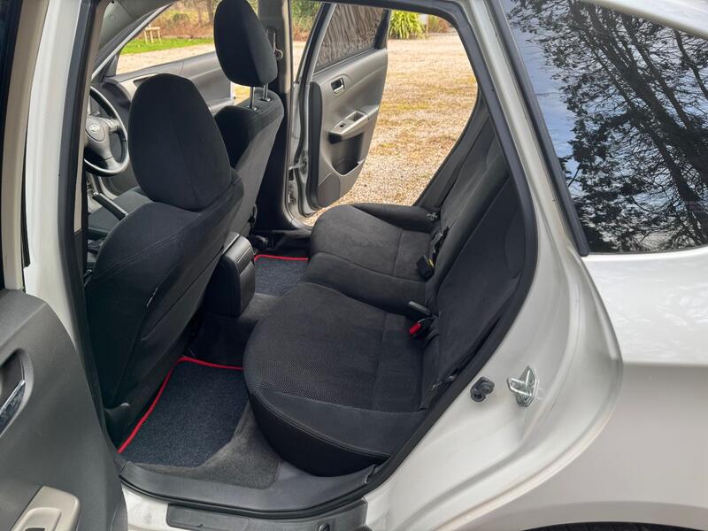 SUBARU IMPREZA