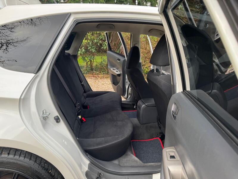 SUBARU IMPREZA